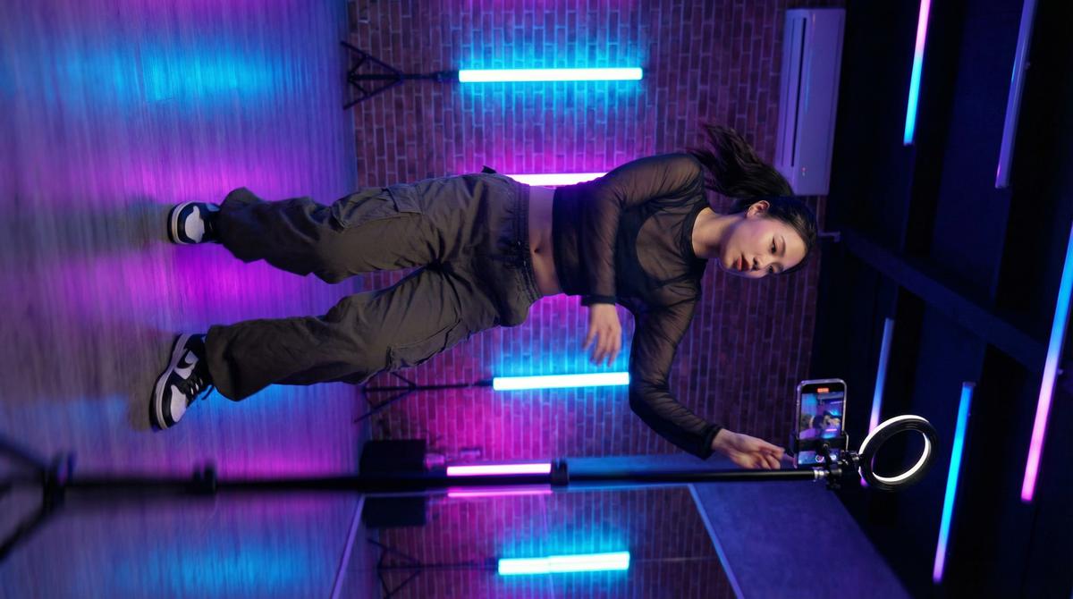 海角网舞蹈视频